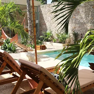  Bed & Breakfast Nuik Casa Tropical